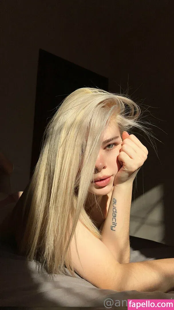 anna.ocori Onlyfans Photo Gallery 