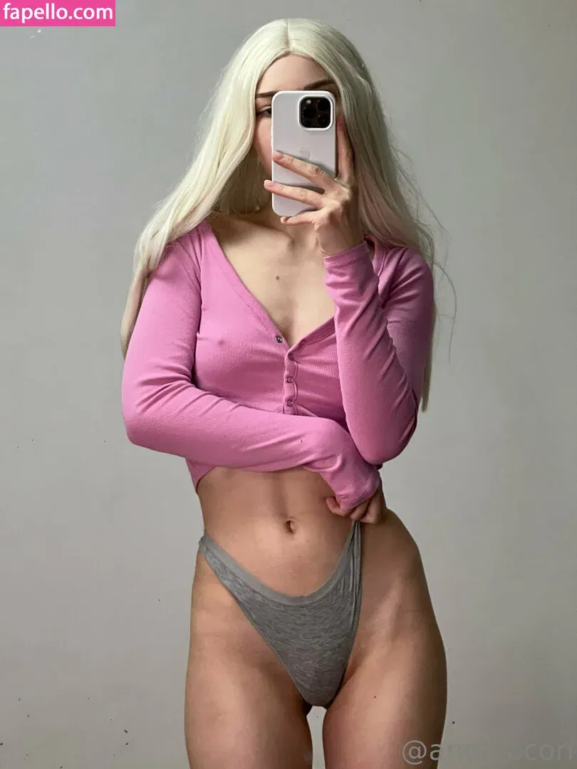 anna.ocori Onlyfans Photo Gallery 