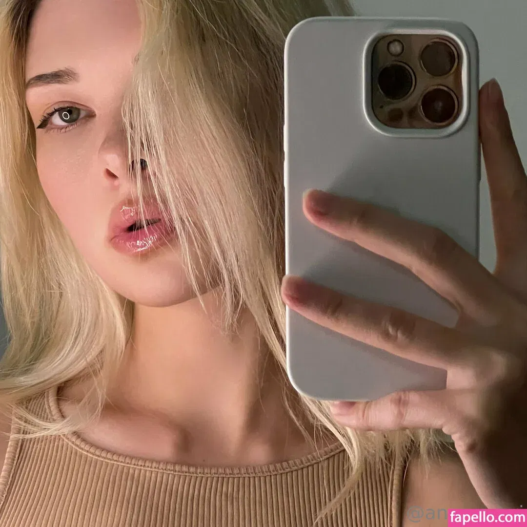 anna.ocori Onlyfans Photo Gallery 