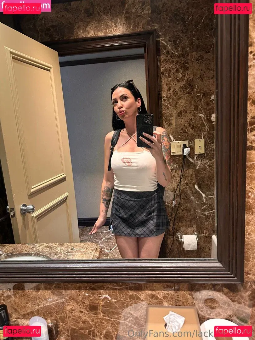 lackofskillets Onlyfans Photo Gallery 