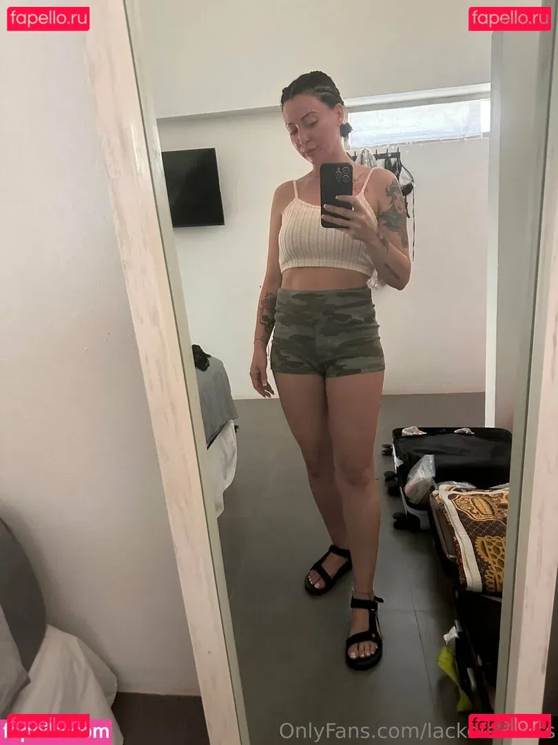 lackofskillets Onlyfans Photo Gallery 