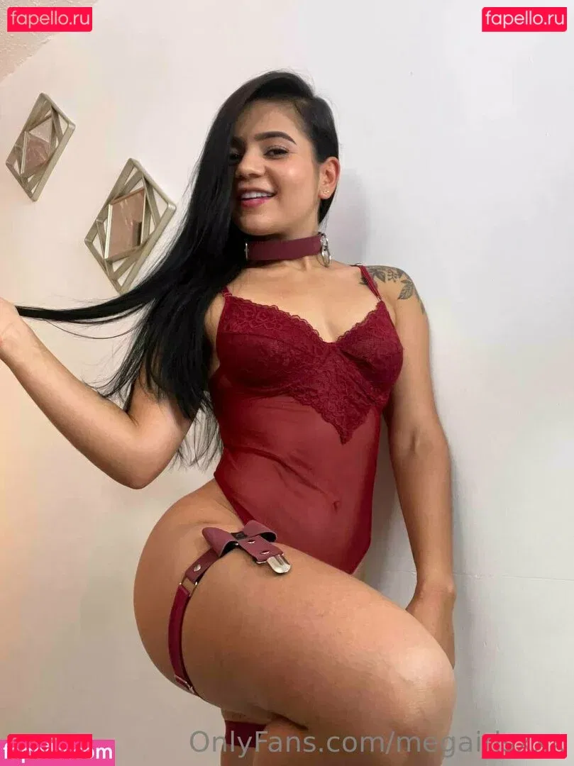 megairisxxx Onlyfans Photo Gallery 