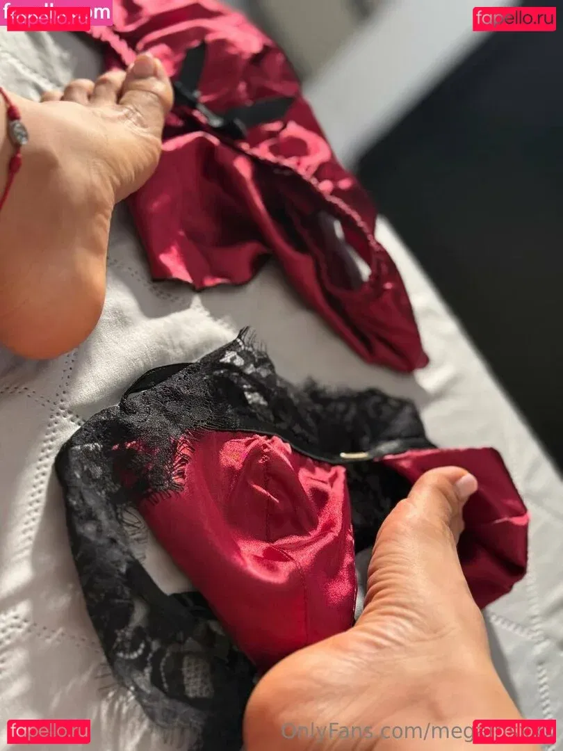 megairisxxx Onlyfans Photo Gallery 