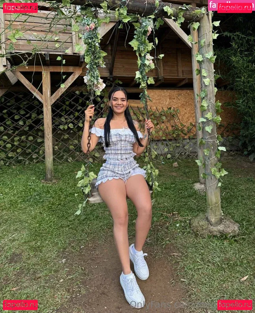 megairisxxx Onlyfans Photo Gallery 