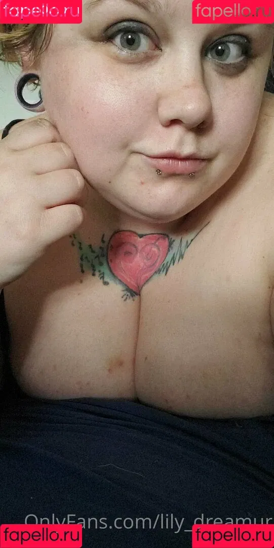 lily_dreamur Onlyfans Photo Gallery 