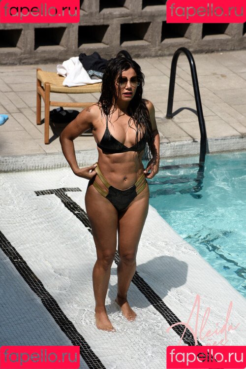 Aleida Nuñez Onlyfans Photo Gallery 