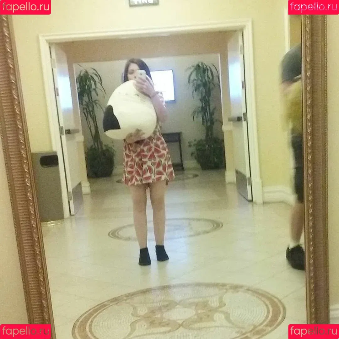 cowtail Onlyfans Photo Gallery 