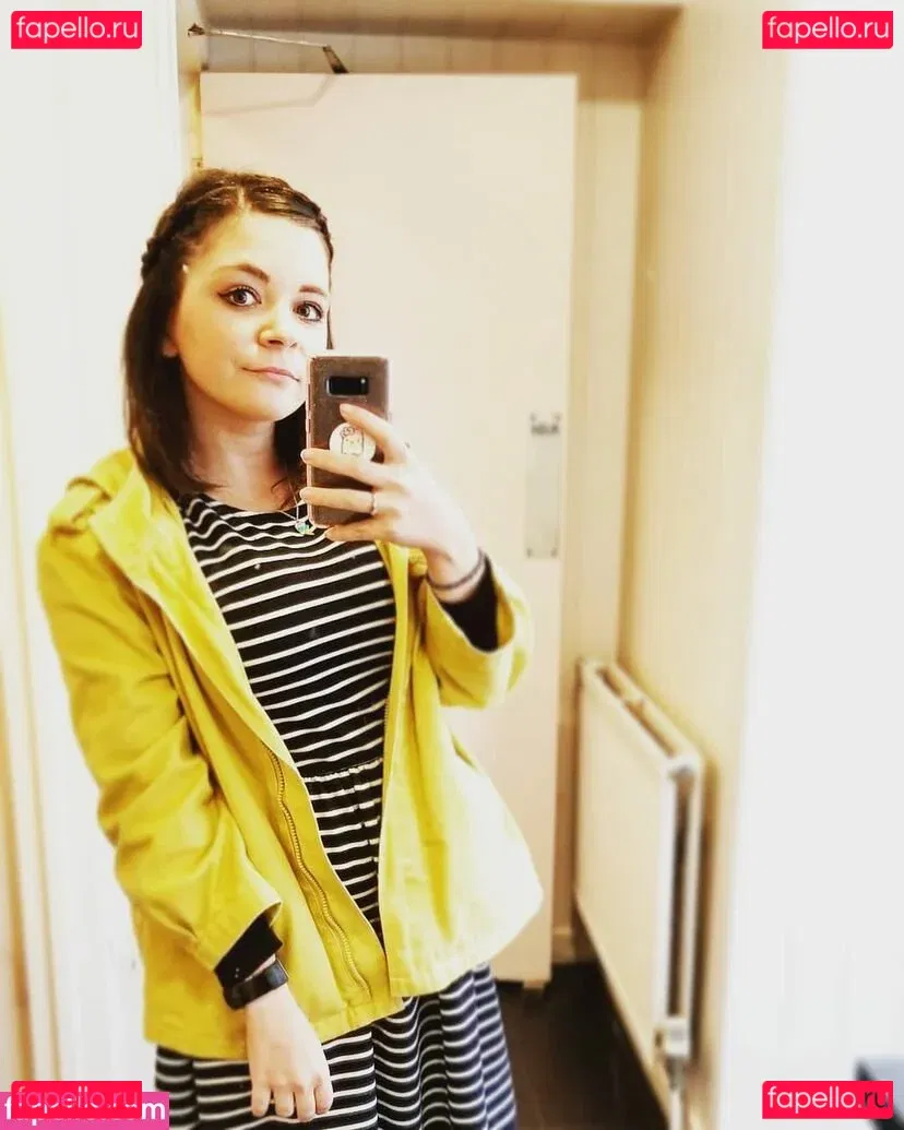 cowtail Onlyfans Photo Gallery 