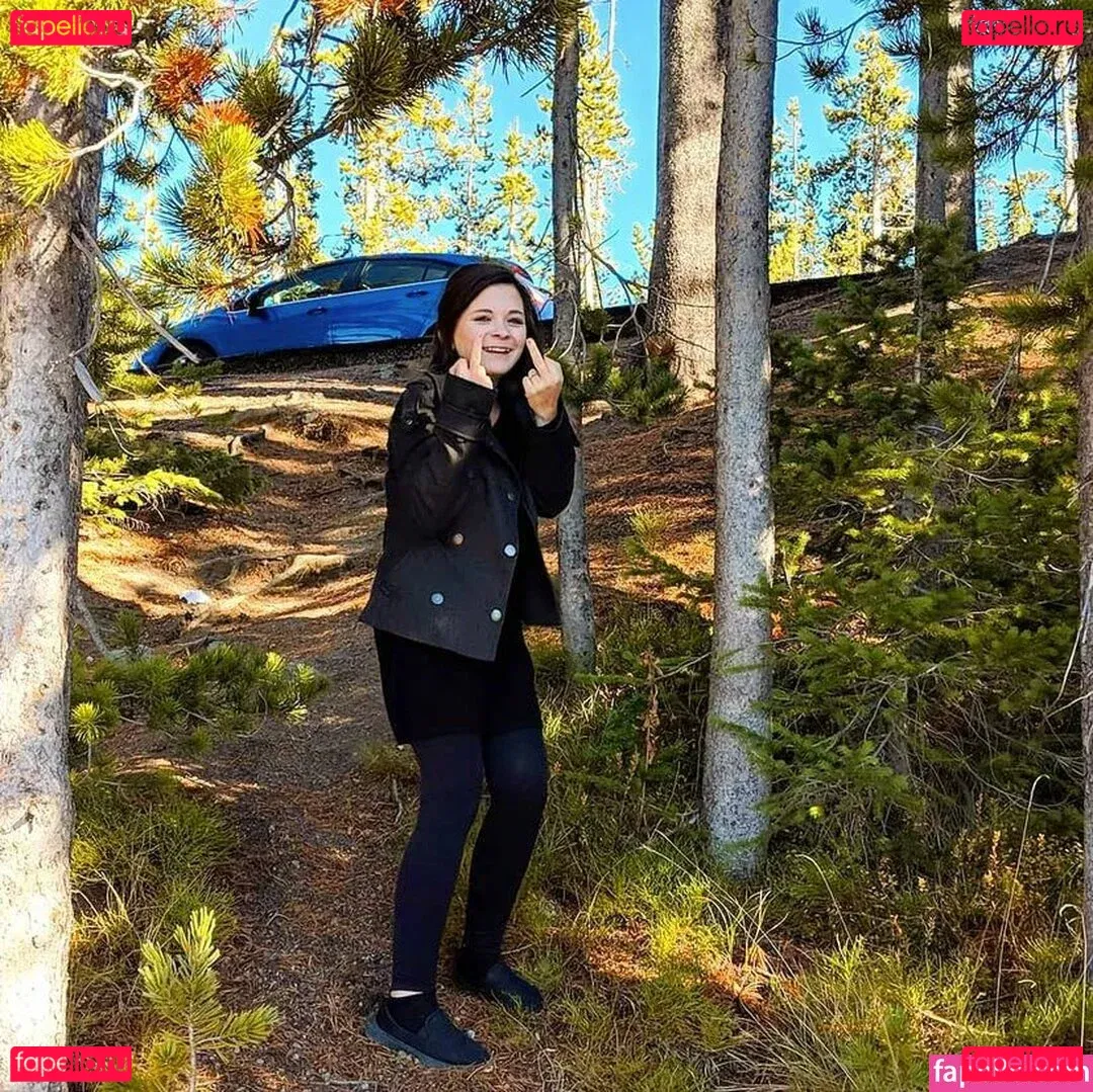 cowtail Onlyfans Photo Gallery 