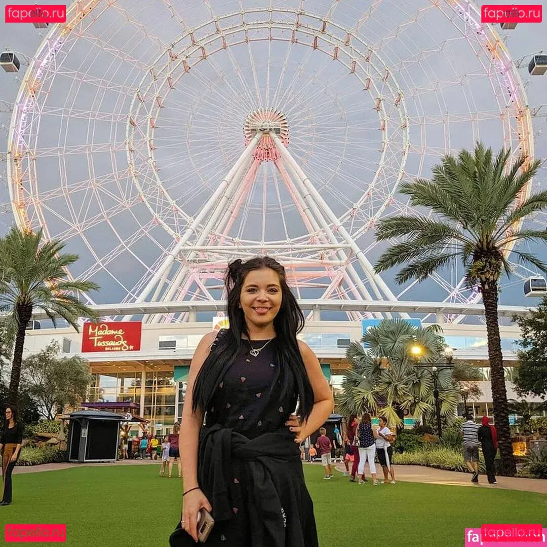 cowtail Onlyfans Photo Gallery 