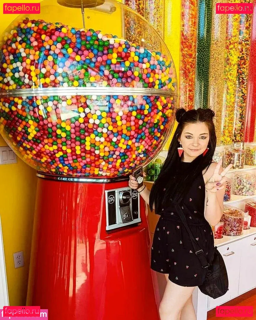 cowtail Onlyfans Photo Gallery 