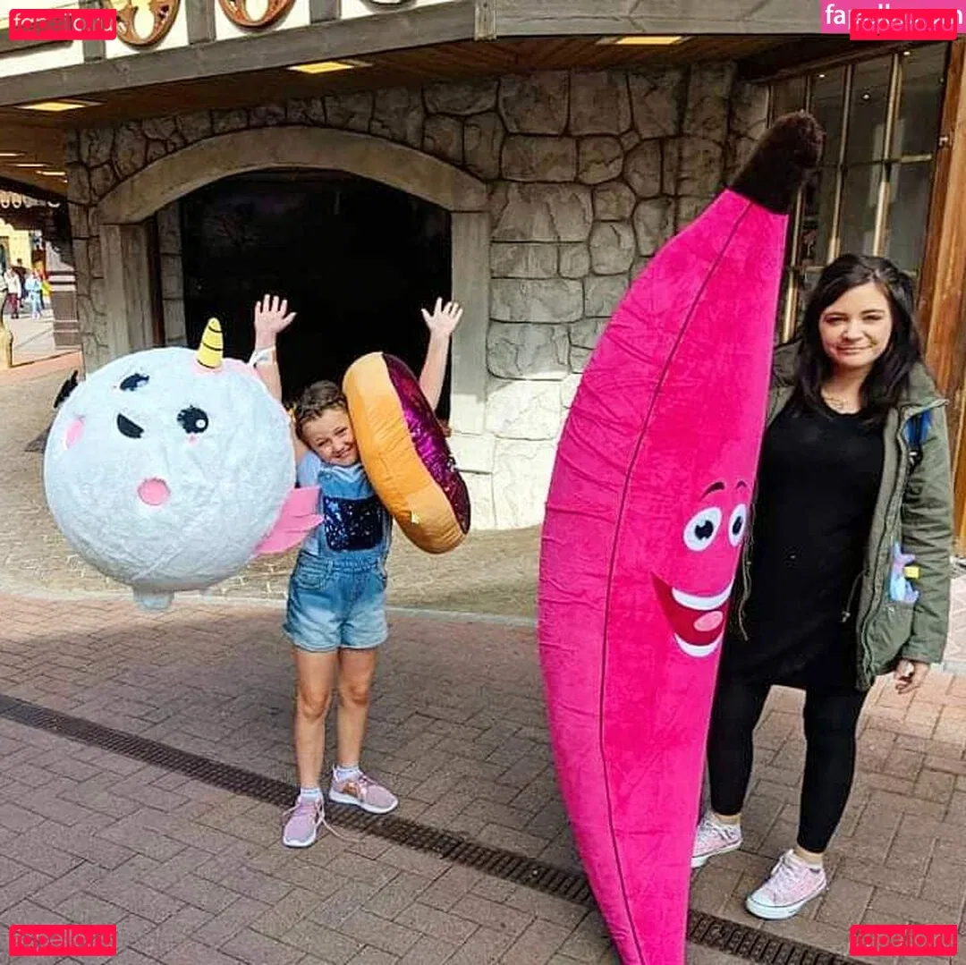 cowtail Onlyfans Photo Gallery 