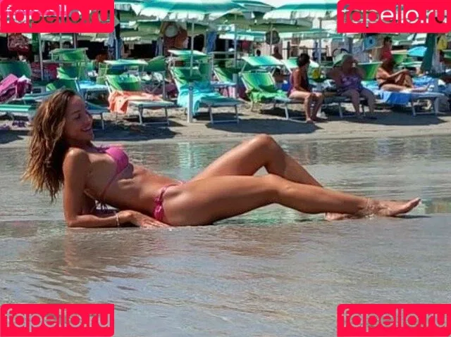 Chiara Squaglia Onlyfans Photo Gallery 