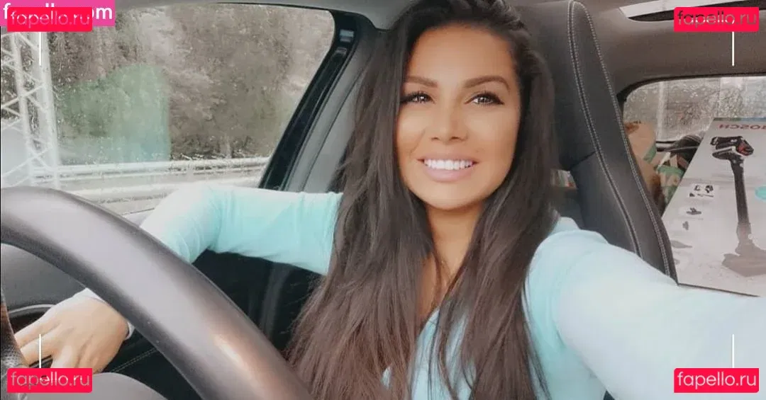 IvySky Onlyfans Photo Gallery 