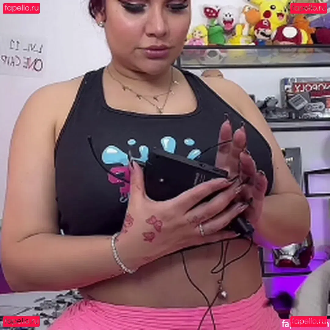 IvySky Onlyfans Photo Gallery 