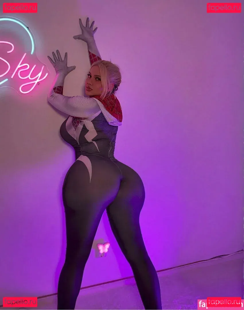 IvySky Onlyfans Photo Gallery 