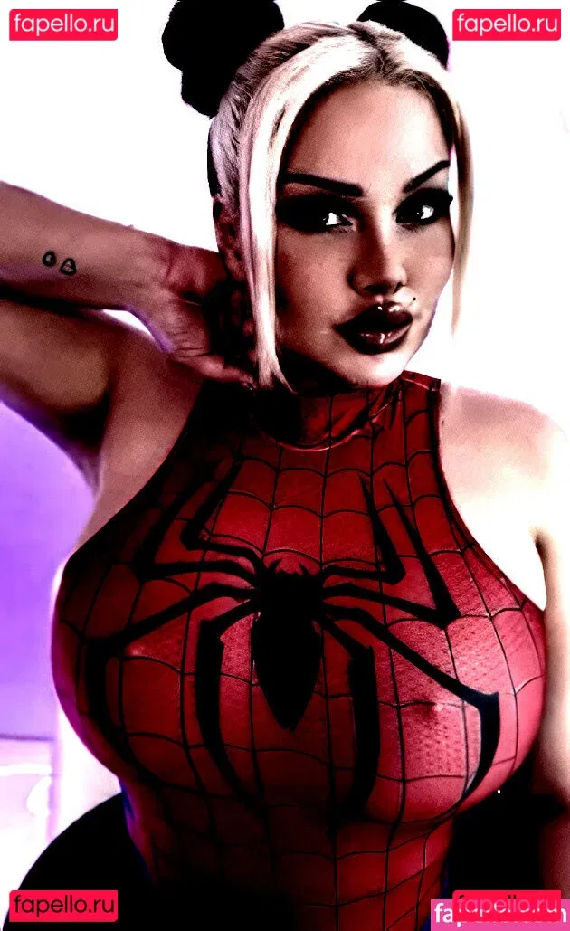 IvySky Onlyfans Photo Gallery 