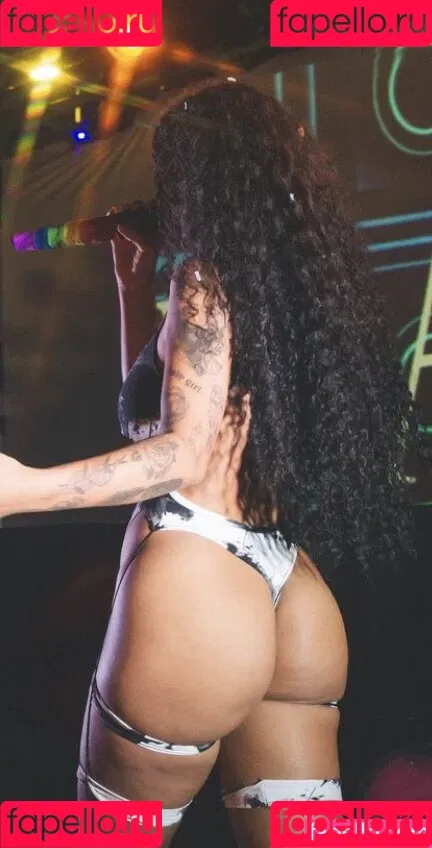 biancaoficial Onlyfans Photo Gallery 