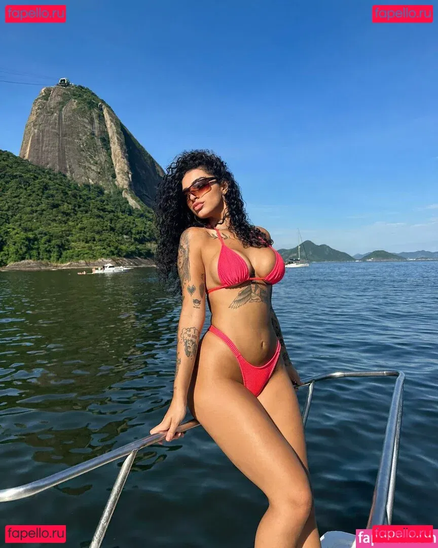 biancaoficial Onlyfans Photo Gallery 