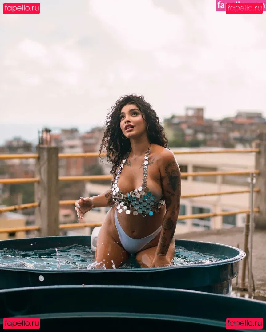 biancaoficial Onlyfans Photo Gallery 