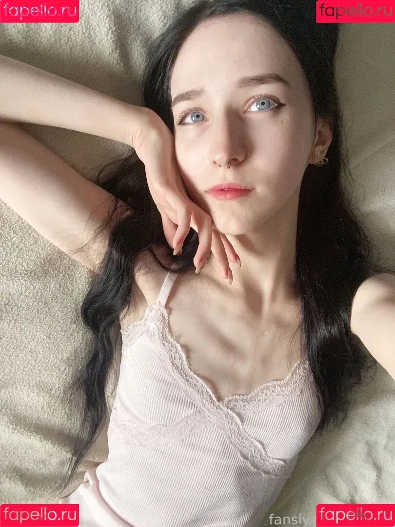 bvelial Onlyfans Photo Gallery 