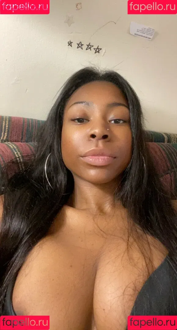 Annah Nicki Smith Onlyfans Photo Gallery 