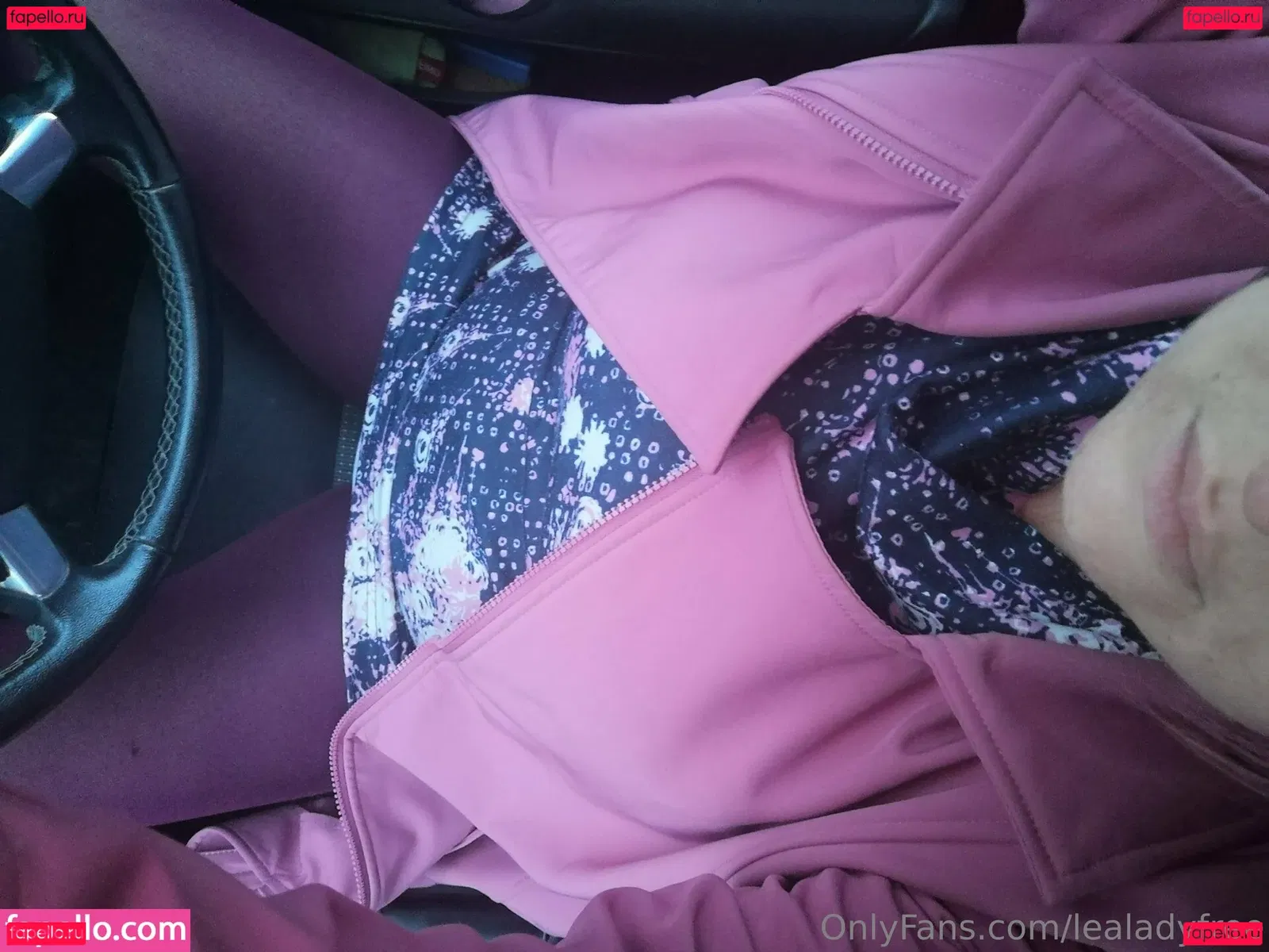 lealadyfree Onlyfans Photo Gallery 