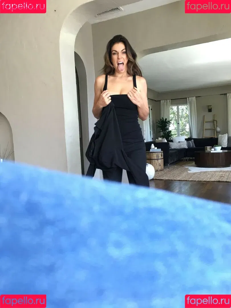Serinda Swan Onlyfans Photo Gallery 