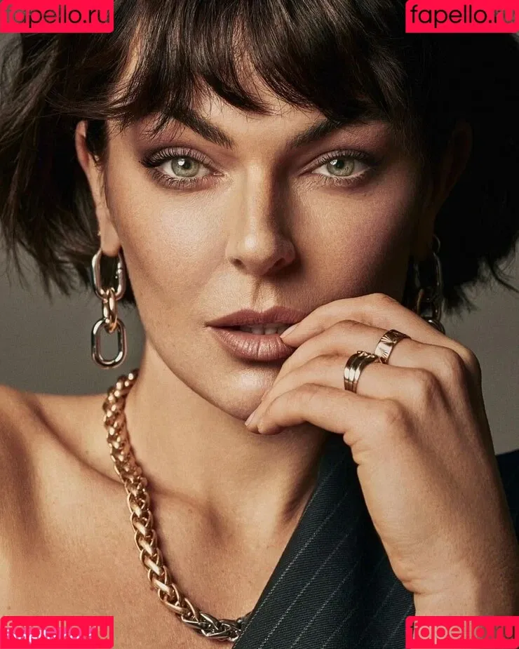 Serinda Swan Onlyfans Photo Gallery 
