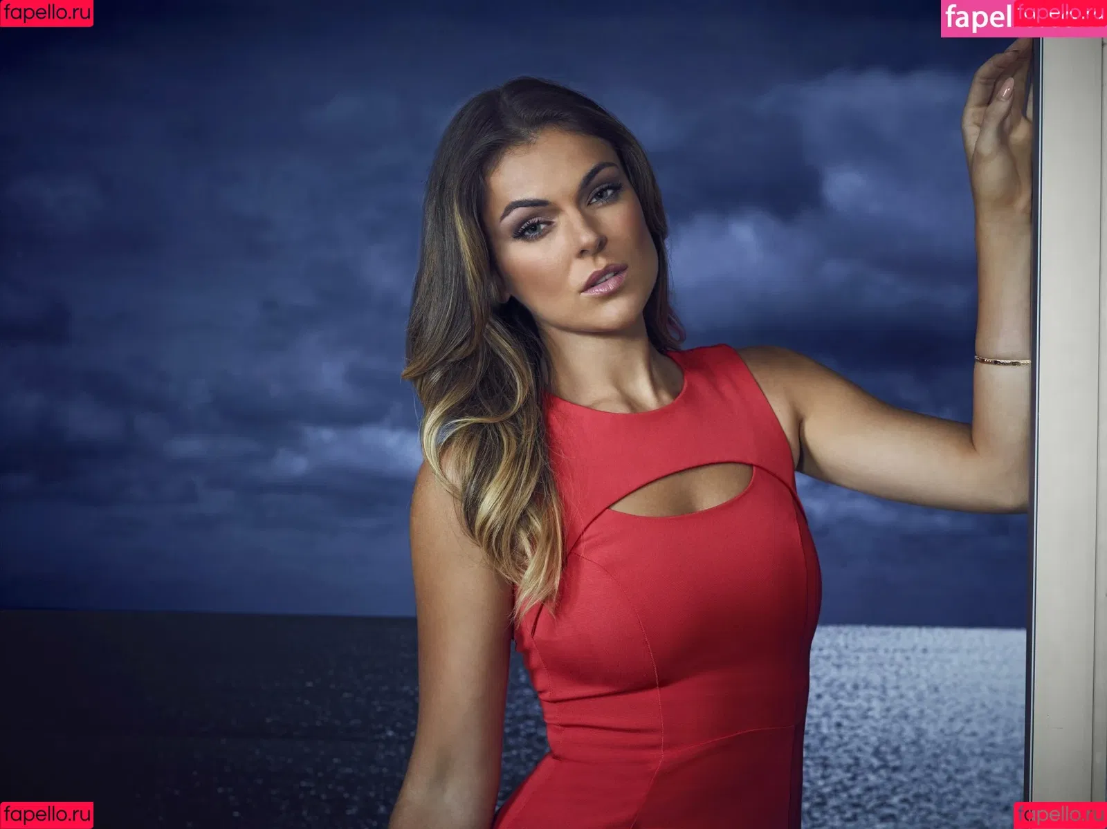 Serinda Swan Onlyfans Photo Gallery 