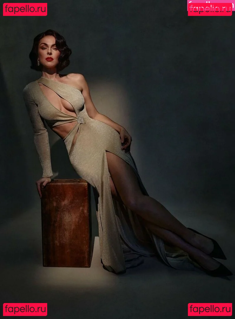 Serinda Swan Onlyfans Photo Gallery 