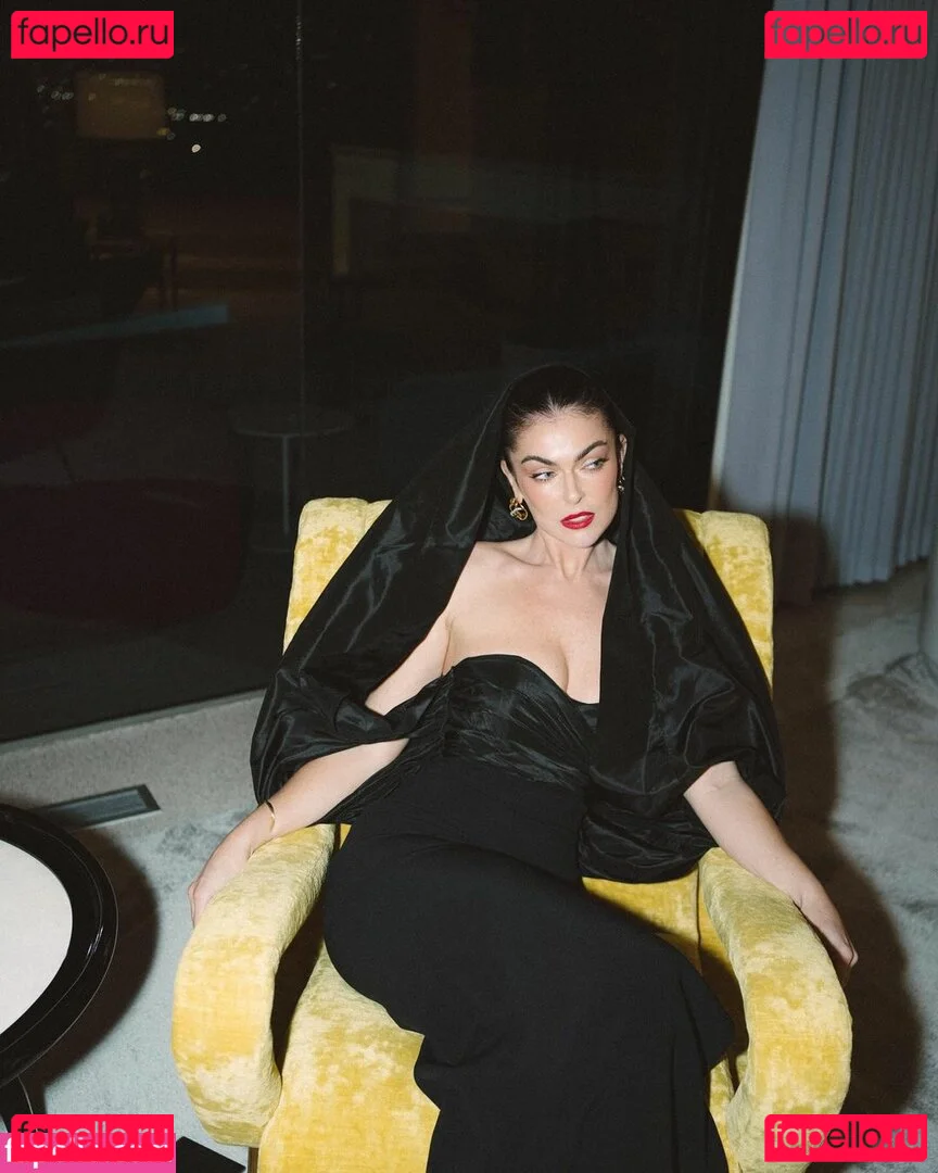 Serinda Swan Onlyfans Photo Gallery 