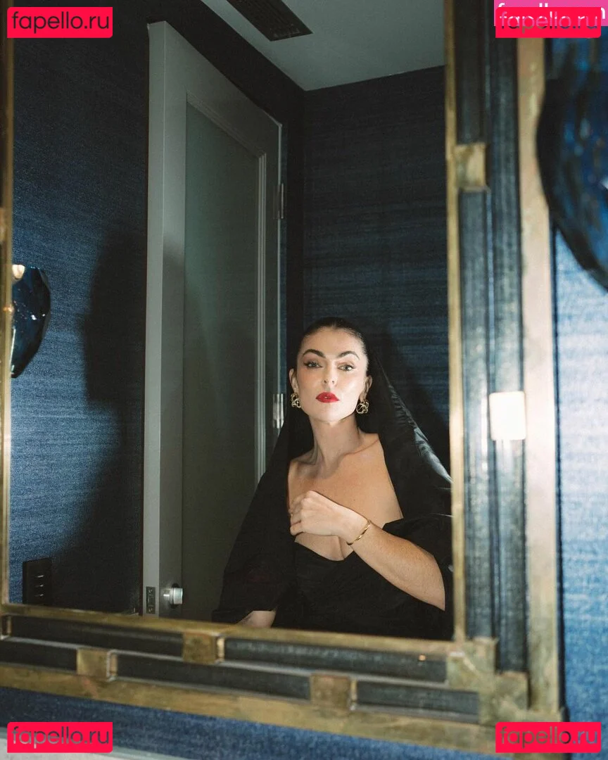 Serinda Swan Onlyfans Photo Gallery 