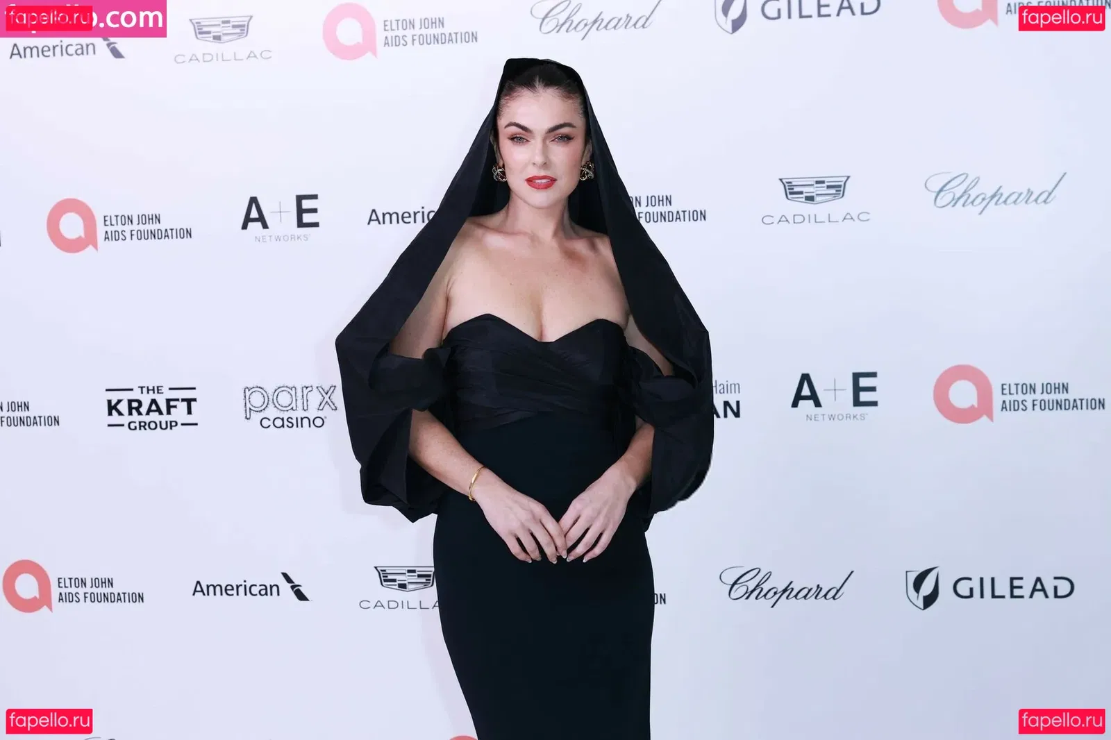 Serinda Swan Onlyfans Photo Gallery 