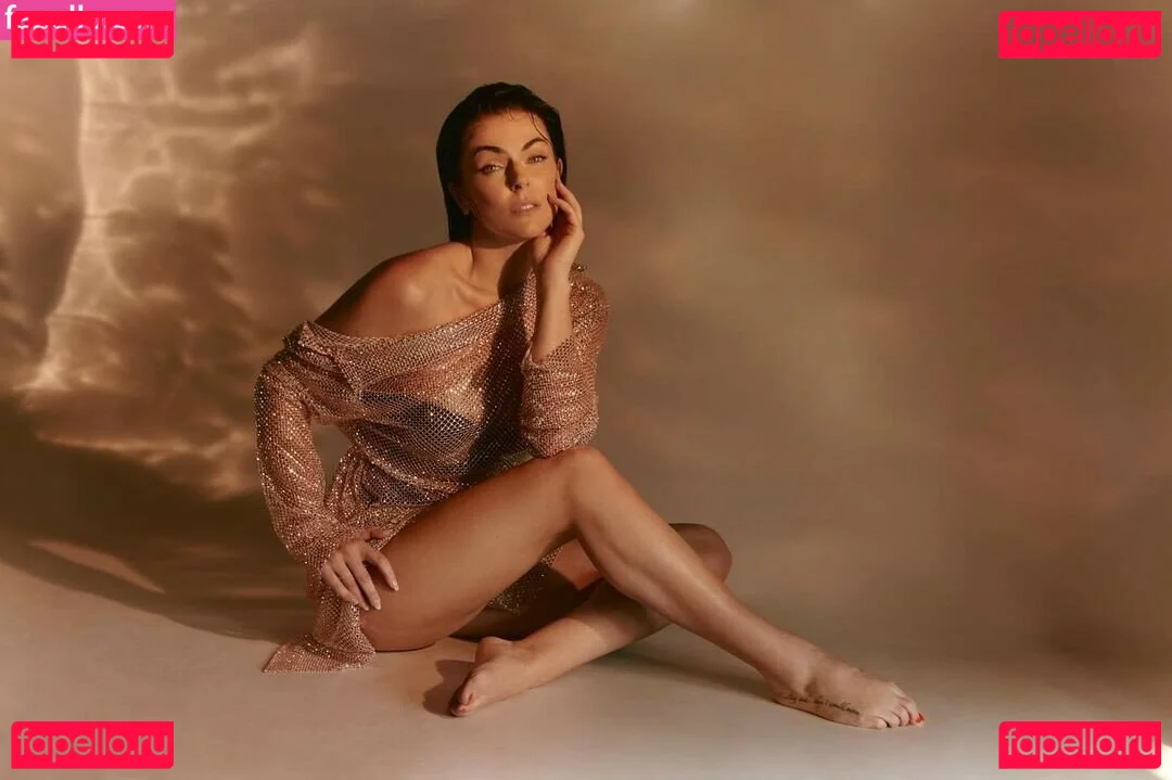 Serinda Swan Onlyfans Photo Gallery 