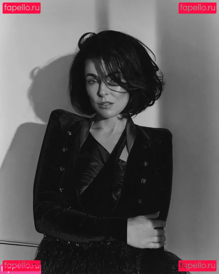 Serinda Swan Onlyfans Photo Gallery 