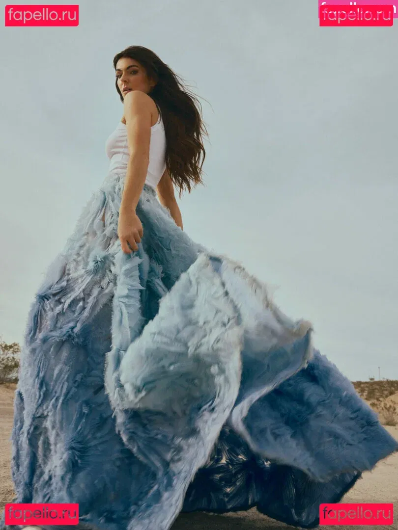 Serinda Swan Onlyfans Photo Gallery 