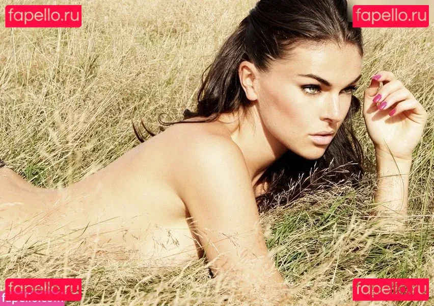 Serinda Swan Onlyfans Photo Gallery 