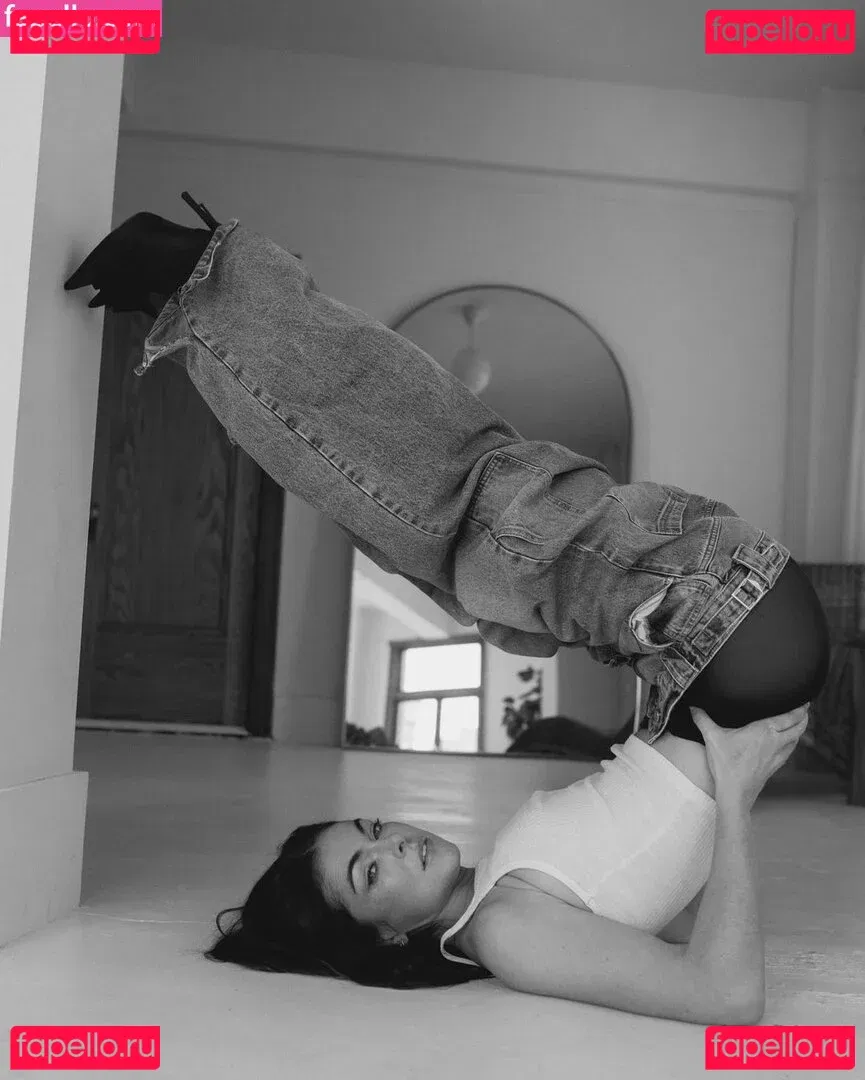 Serinda Swan Onlyfans Photo Gallery 