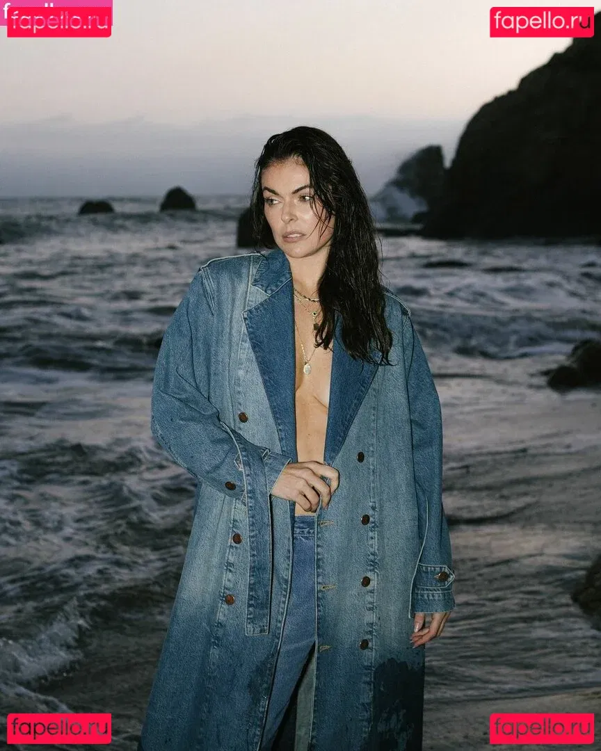 Serinda Swan Onlyfans Photo Gallery 