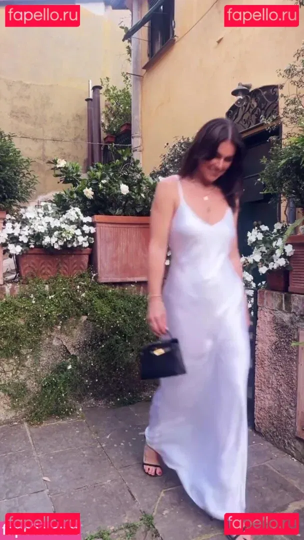 Serinda Swan Onlyfans Photo Gallery 