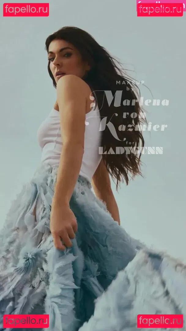 Serinda Swan Onlyfans Photo Gallery 