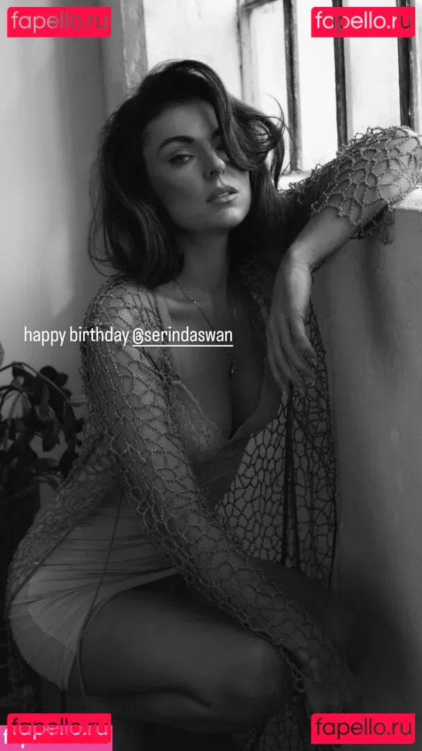 Serinda Swan Onlyfans Photo Gallery 