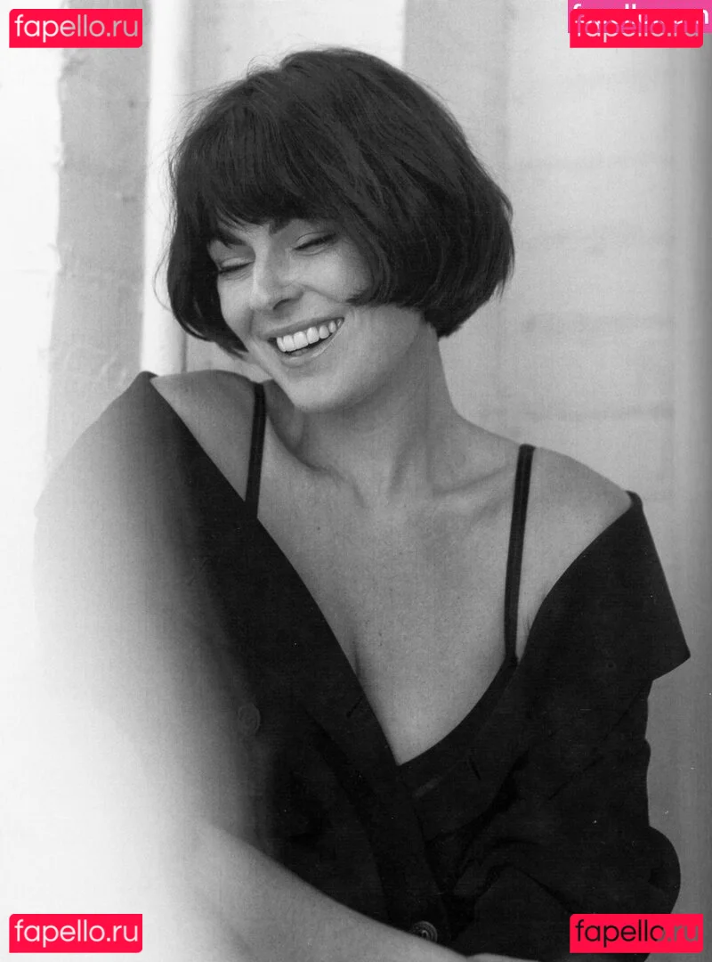 Serinda Swan Onlyfans Photo Gallery 