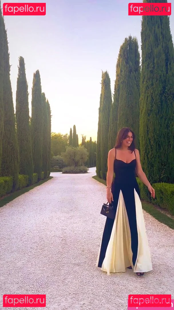 Serinda Swan Onlyfans Photo Gallery 