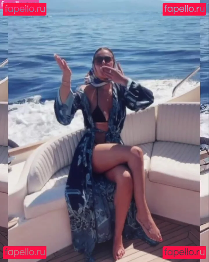 Serinda Swan Onlyfans Photo Gallery 