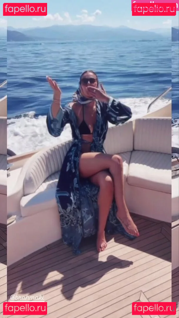 Serinda Swan Onlyfans Photo Gallery 