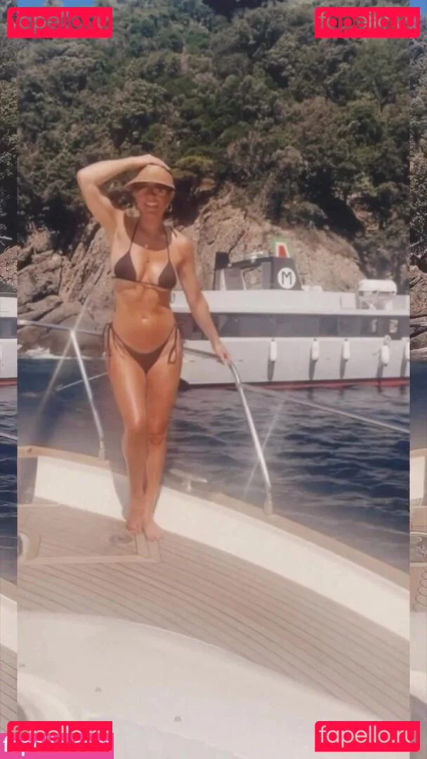 Serinda Swan Onlyfans Photo Gallery 