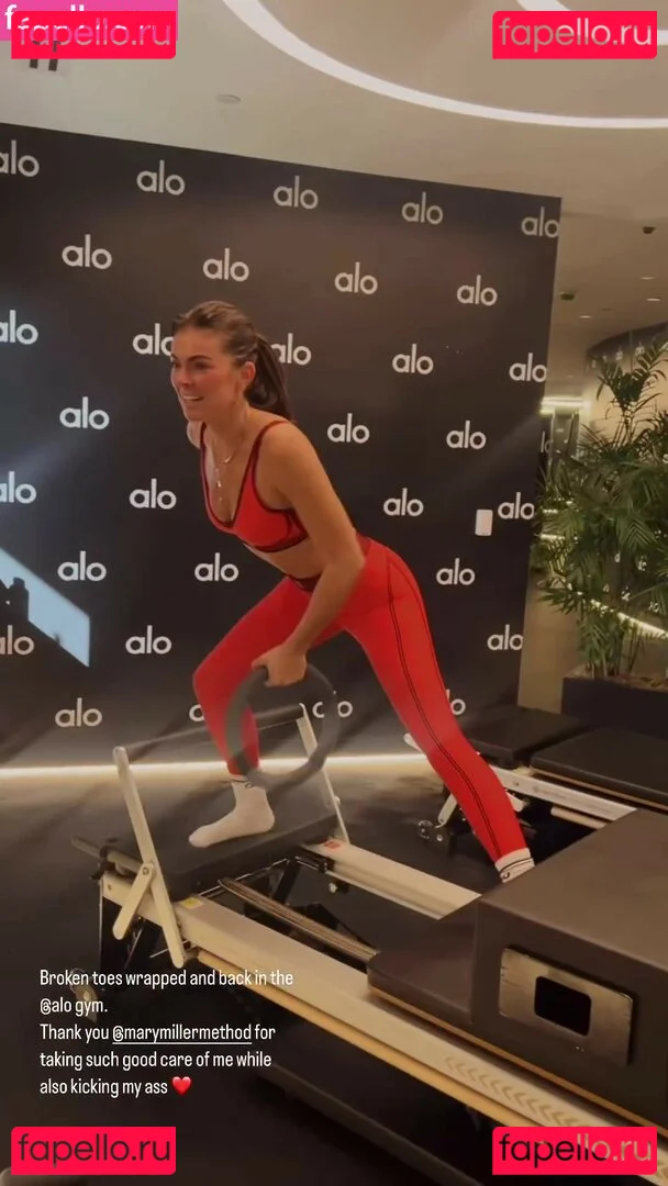 Serinda Swan Onlyfans Photo Gallery 