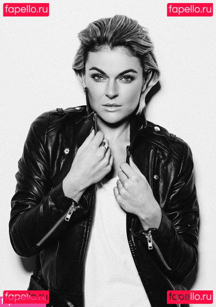 Serinda Swan Onlyfans Photo Gallery 
